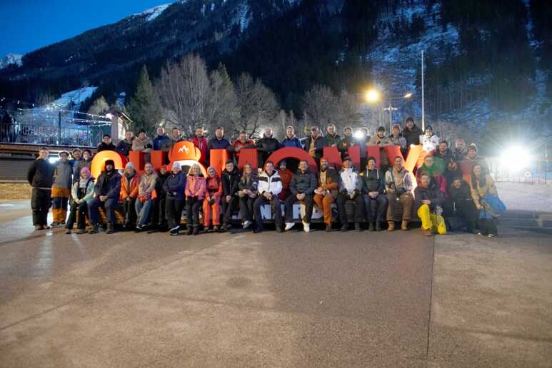 Altritude26-holdfoto 